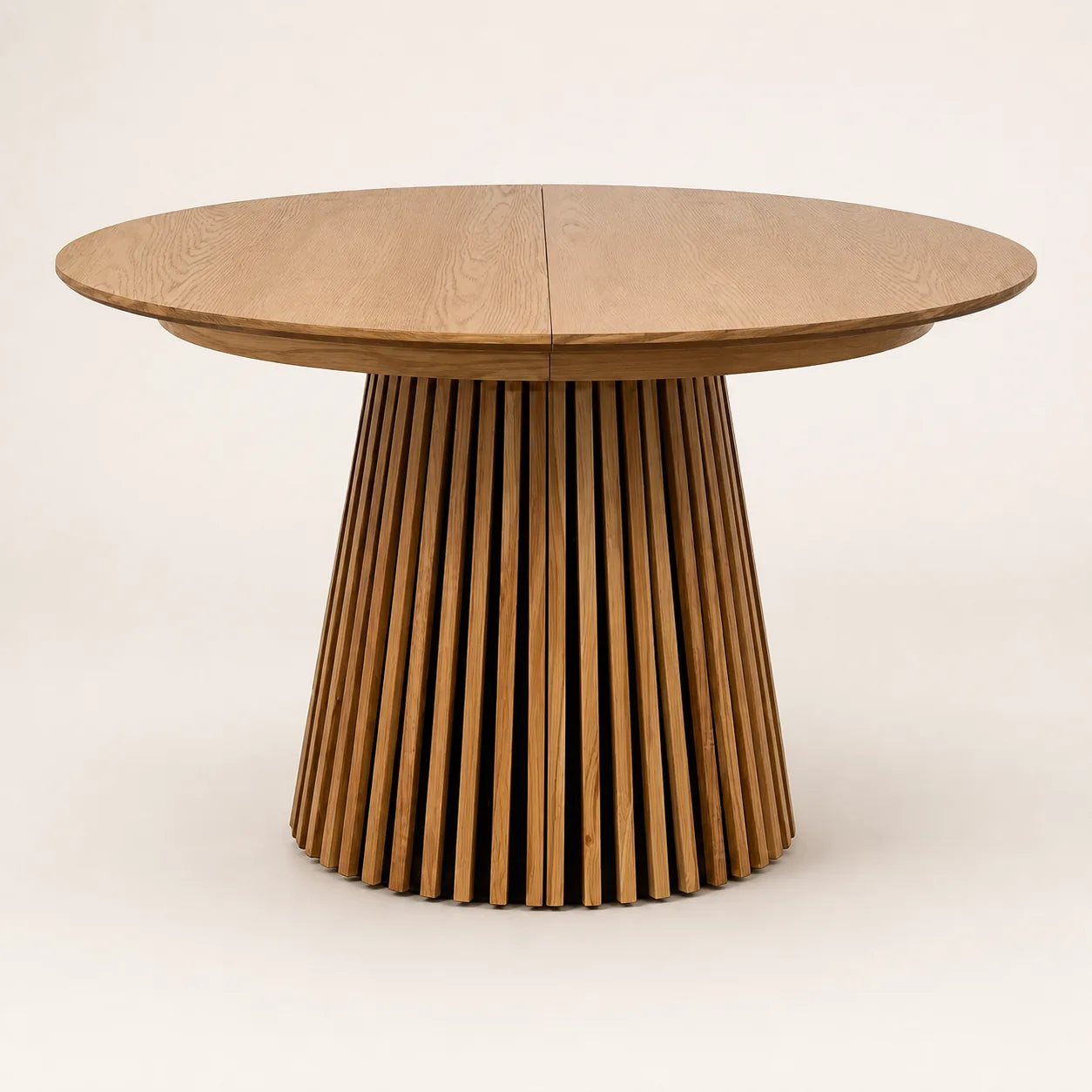 Table extensible Orée en bois naturel vue de face
